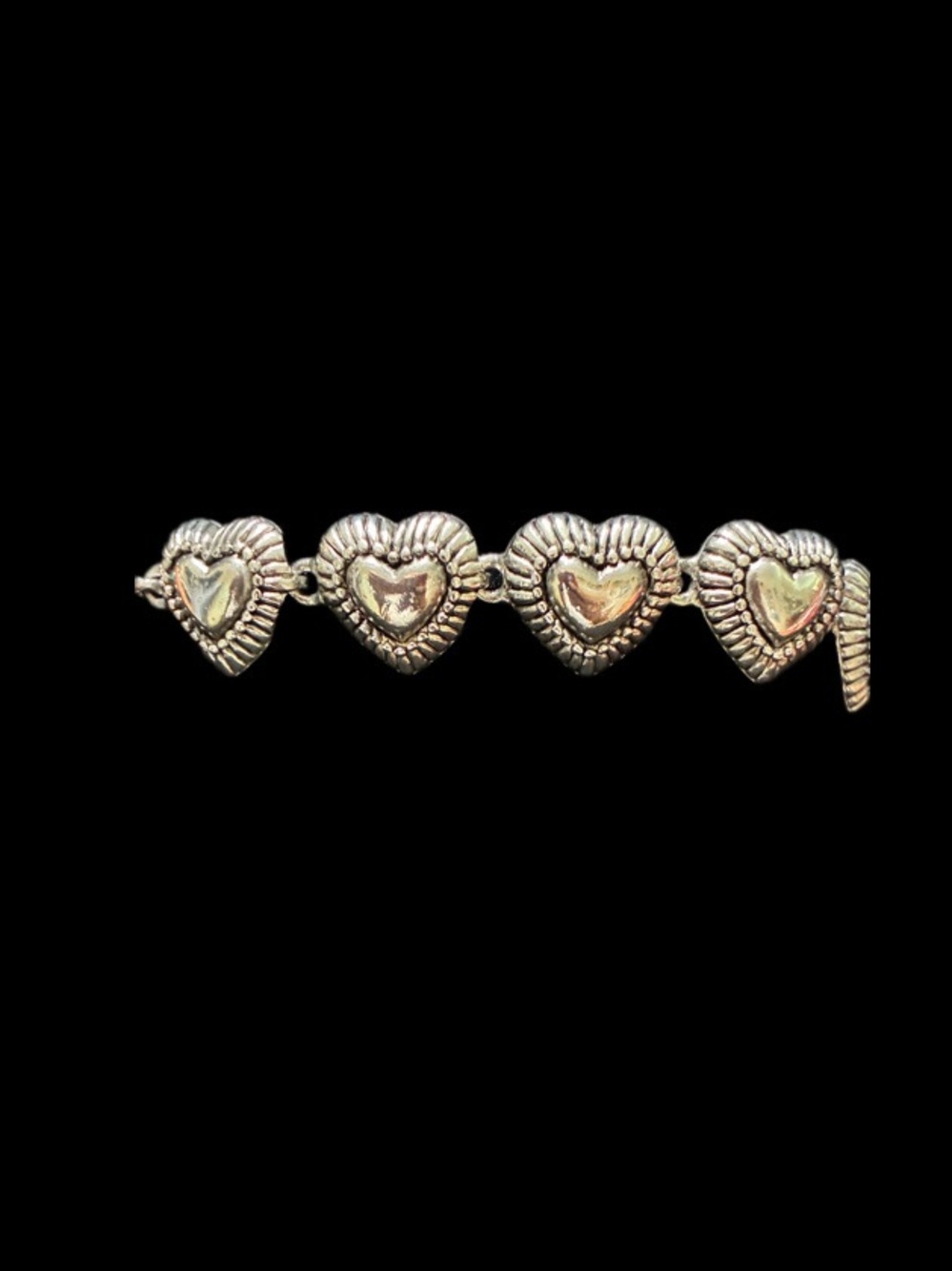 Vintage EUC expandable SilverTone heart bracelet @7.5”